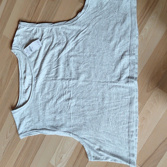 NWT American Eagle workout top - Picture 9 of 9